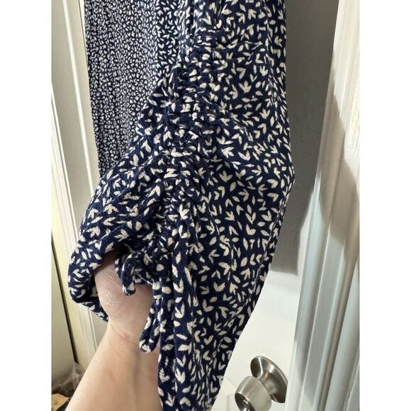 Mason & Belle Blue and White Floral Blouse Boho Cottagecore Plus 2x - Picture 7 of 7